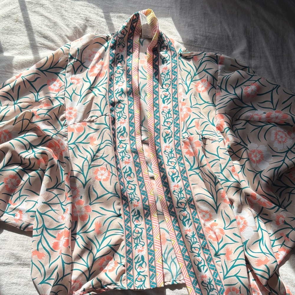 Free People 3/4 sleeve floral kimono